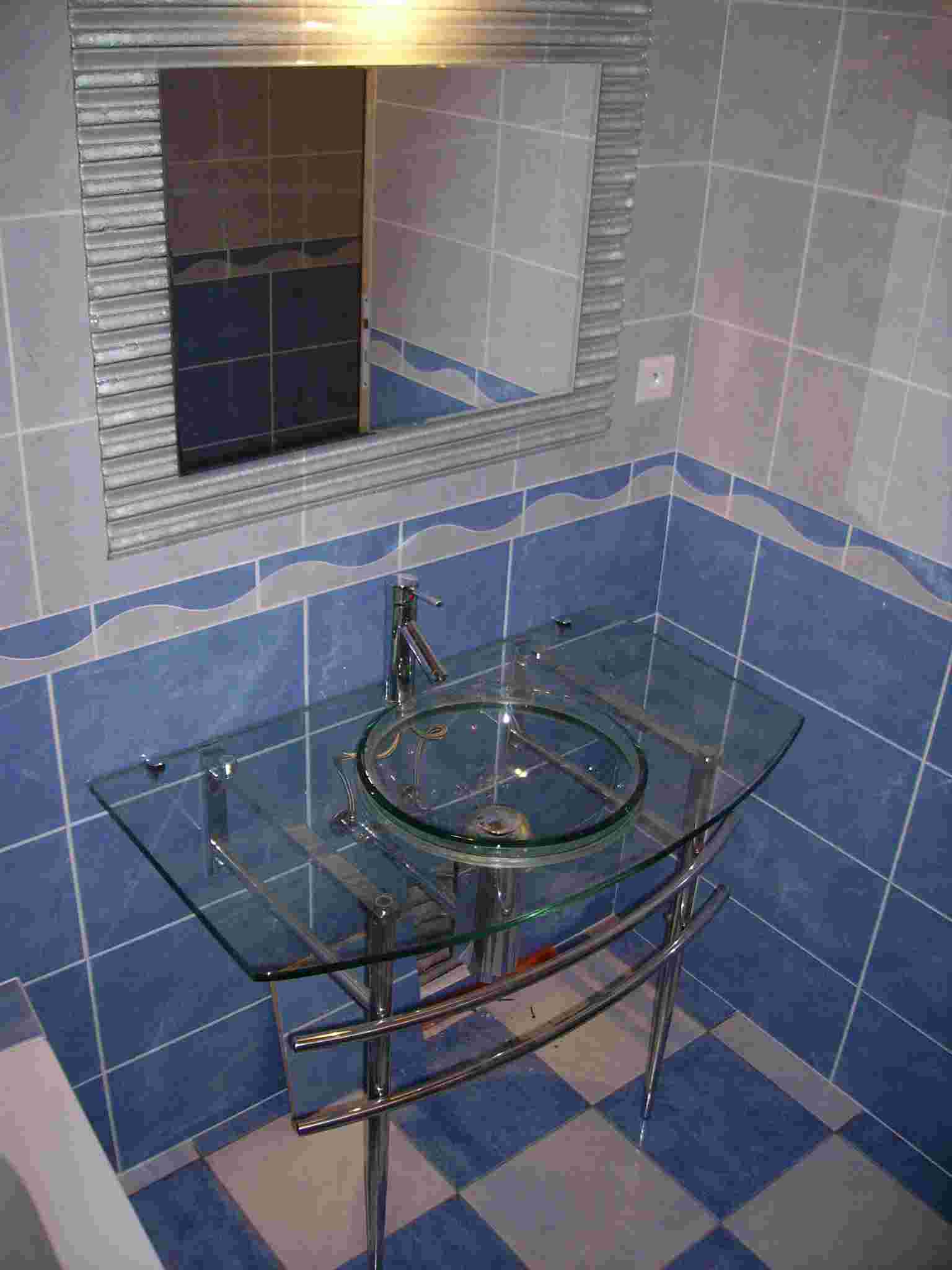 Salle de bain bleu petrole avec haute résolution fonds d'écran ...